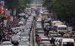 Giảm ách tắc giao thông bằng cách thu hẹp làn đường ô tô: Liệu có khả thi?
