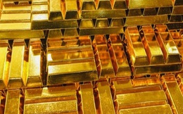 Các NHTW trên toàn cầu đồng loạt bán vàng với khối lượng lớn kỷ lục