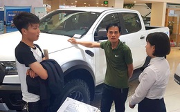 Người Việt chi mạnh tiền mua ô tô mới dịp cuối năm