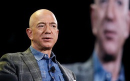 "Chiếc ghế trống" của Jeff Bezos giúp Amazon thành công ty 1.600 tỷ USD thế nào?