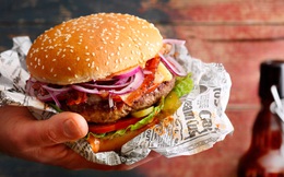 Quy tắc giao tiếp Hamburger có phải là chiêu trò của những người sếp giả tạo?