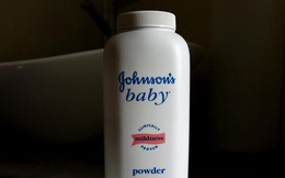 Johnson & Johnson ngừng bán phấn rôm trẻ em vì cáo buộc có chất gây ung thư