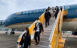 Hơn 300 công dân Việt Nam ở châu Âu, châu Phi trở về nước an toàn