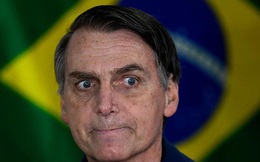 Tuần đen tối ở Brazil chứng tỏ COVID-19 không phải là "cúm nhẹ" như tổng thống tuyên bố