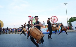 Sau Covid-19, du lịch Sầm Sơn bùng nổ với lễ hội Carnival đường phố