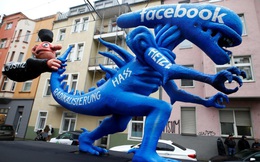 Đức: Với Facebook, tự quản lý là chưa đủ