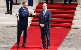 Tân Thủ tướng Pháp Jean Castex nhận chuyển giao quyền lực