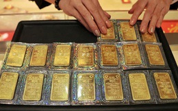 Giá vàng tiếp tục rớt mạnh, tuột mốc 60 triệu đồng/lượng