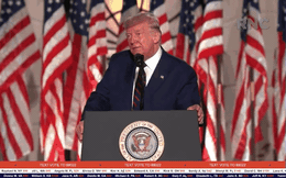Tranh cử Mỹ: Ông Trump nói một câu về bản thân, cả gian phòng đứng dậy "vỗ tay rầm rầm"