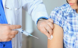 Việt Nam có thể tiêm thử nghiệm vắc xin COVID-19 trên người vào tháng 12