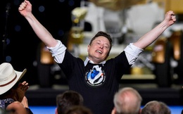 SpaceX đạt được cột mốc lịch sử: tàu Crew Dragon đưa 2 phi hành gia NASA về Trái đất thành công