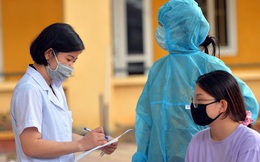 Ảnh: Hà Nội bắt đầu xét nghiệm PCR đối với người trở về từ Đà Nẵng