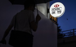 HSBC mắc kẹt trong bất ổn: Vốn hóa 'bốc hơi' 83 tỷ USD, sắp bị liệt vào danh sách đen của Trung Quốc, nhà đầu tư kỳ cựu nhất cũng mất niềm tin