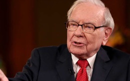 Warren Buffett liên tiếp bị S&P 500 đánh bại, tín hiệu gì cho thị trường chứng khoán?