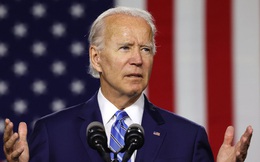 Tổng thống Mỹ Biden cảnh báo 100.000 người Mỹ có thể sẽ chết trong tháng tới, một "mùa đông đen tối" đang đến gần