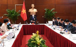 Thủ tướng triệu tập cuộc họp khẩn về Covid-19 tại nơi tổ chức Đại hội Đảng