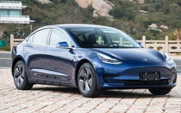 Xe điện Tesla vừa mở hàng tại Trung Quốc đã bán đắt như tôm tươi, 100.000 đơn chốt chỉ trong vòng vài tiếng
