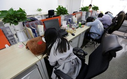 Nhân viên công nghệ Trung Quốc tiết lộ số giờ làm việc kinh hoàng
