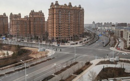 Các thành phố 'ma' ở Trung Quốc đáng sợ thế nào: Số nhà 'được mua nhưng không được ở' có thể chứa toàn bộ người dân nước Pháp