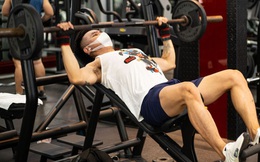 Ngày đầu phòng gym mở cửa sau 4 tháng ở TP.HCM: "Mừng quá trời!"