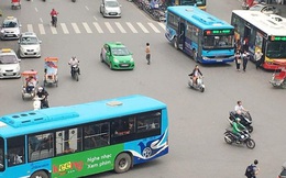 Đề nghị cho xe buýt Hà Nội hoạt động 100% công suất