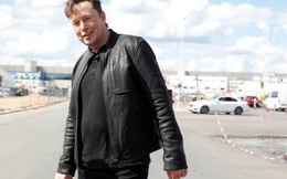 Elon Musk "đe nẹt" quản lý trước toàn bộ nhân viên Tesla vì vấn đề nghe nhạc lúc làm việc