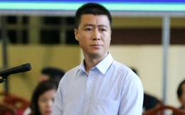 "Trùm cờ bạc" Phan Sào Nam bình tĩnh đón nhận tin phải thi hành nốt 22 tháng tù