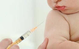 Quy trình tiêm chủng vắc xin cho trẻ quy định như thế nào, những lưu ý khi đưa trẻ đi tiêm