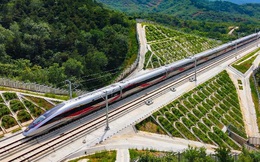 "Choáng" với đường sắt nội địa Trung Quốc: Tổng chiều dài đủ quấn quanh Trái Đất 3,5 vòng