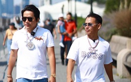 Khoa Pug tiếp tục tiết lộ bị Johnny Đặng uy hiếp tính mạng, lo sợ phải “bỏ mạng trên nơi khách quê người” nếu bóc phốt