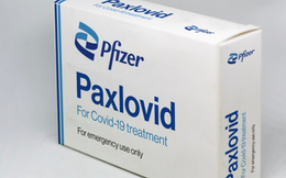 Mỹ cấp phép cho thuốc chống COVID-19 của Pfizer để uống tại nhà