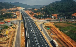 Ngành giao thông 2 thập kỷ mới làm được 1.200km đường cao tốc, mục tiêu tiêu 4 năm tới gấp... 1,5 lần