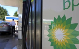 Lần đầu tiên trong 1 thập kỷ, gã khổng lồ dầu mỏ BP lỗ toàn tập trong "năm tàn bạo" 2020