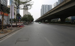 Chủ nhật cuối cùng của năm Canh Tý 2020: Đường phố Hà Nội thông thoáng, bến xe vắng vẻ