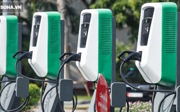Cận cảnh những trạm sạc nhanh đầu tiên cho ô tô điện VinFast tại Hà Nội