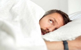 8 thói quen ăn uống khiến bạn mất ngủ