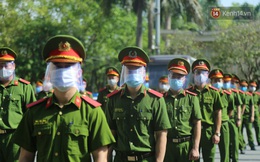 Ảnh: 300 học viên và 100 cảnh sát cơ động lên đường chi viện cho tỉnh Bắc Ninh