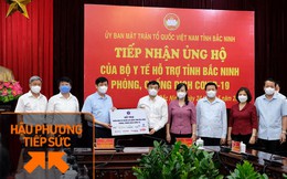 Tập đoàn Masan trao tặng hơn 12.000 thùng mỳ gói, nước yến, cà phê, xúc xích... hỗ trợ các đơn vị tuyến đầu chống dịch Covid-19