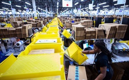 Một ngày của nhân viên kho Amazon trong đợt siêu khuyến mãi Prime Day