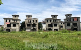 Điểm mặt các khu biệt thự triệu đô bỏ hoang ở Hà Nội trước đề xuất đánh thuế