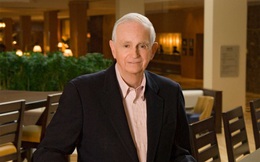 'Hoàng đế khách sạn' Bill Marriott - Người dựng nên đế chế vang danh nhất thế giới nhờ những cú ngoặt ở phút 89 và nghệ thuật tuyển dụng ngược chiều 'có 1 không 2'