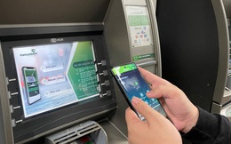 Hàng loạt ngân hàng miễn phí, giảm phí chuyển tiền online, rút tiền ATM, mức cụ thể ra sao?