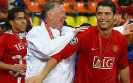 Ronaldo viết tâm thư cảm động trong ngày về Man United: "Sir Alex, con làm tất cả vì thầy!"