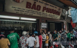 "CEO" tiệm bánh Trung thu Bảo Phương nức tiếng Hà Nội tiết lộ đơn hàng kín chỗ đến hết rằm, sắp đóng cửa treo biển hết bánh!