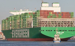 Tàu container lớn nhất thế giới sắp vào kênh đào Suez, cả thế giới thấp thỏm lo sợ "thảm hoạ" Ever Given tái hiện