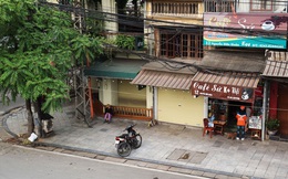 "Đóng băng" hoạt động gần 2 tháng, hàng loạt quán cà phê Hà Nội rao bán, đại hạ giá 4-5 lần