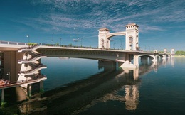 Cầu 8.900 tỷ nối quận Hoàn Kiếm với Long Biên: Chắp vá, như một bản sao tồi tàn của cầu thế kỷ 17, 18