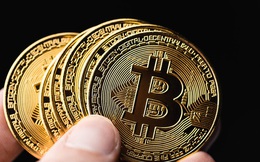 Bitcoin bật tăng, vượt 48.000 USD