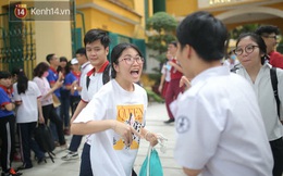 MỚI: Hà Nội xem xét cho học sinh trở lại trường vào đầu tháng 11 khi thành phố tiêm phủ mũi 2 vắc xin