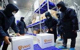 VNVC - Công ty đầu tiên đem vaccine về Việt Nam: Đặt cọc và sẵn sàng mất trắng 700 tỷ đồng để có vaccine sớm nhất, hệ sinh thái nghìn tỷ hậu thuẫn phía sau